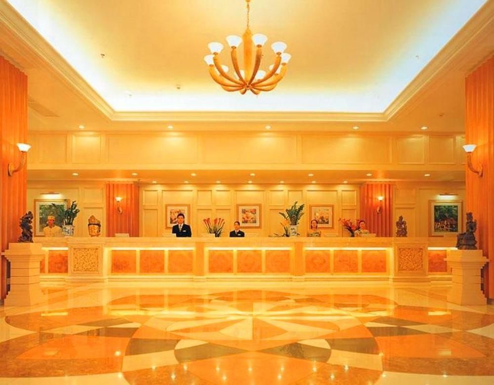 Clifford Golden Lake Hotel Foshan Eksteriør billede