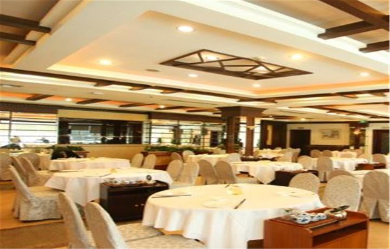 Clifford Golden Lake Hotel Foshan Eksteriør billede