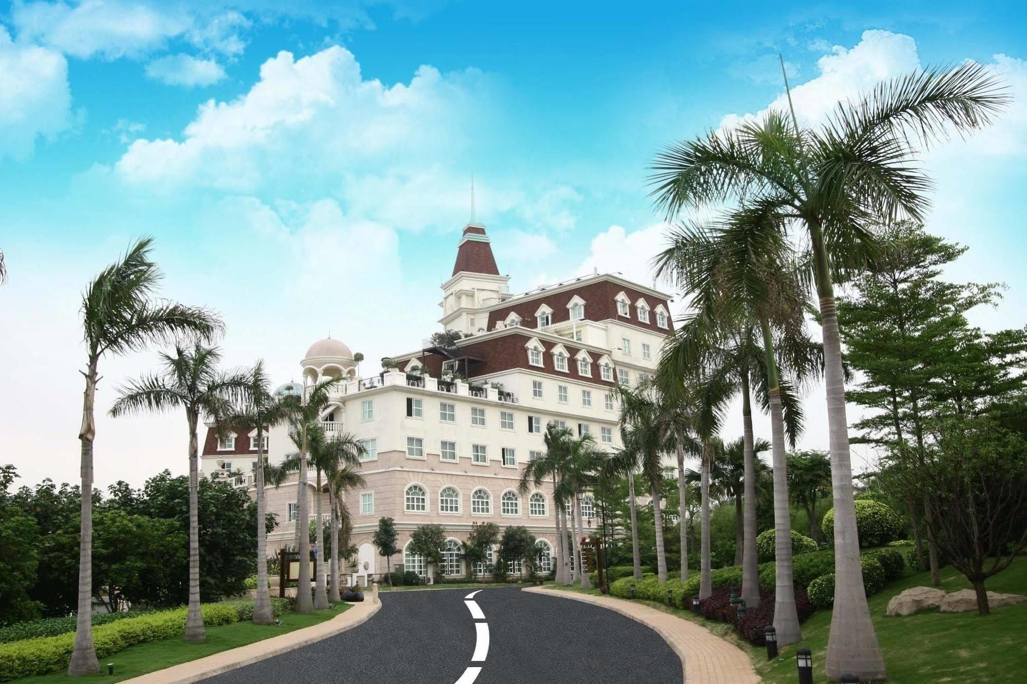 Clifford Golden Lake Hotel Foshan Eksteriør billede