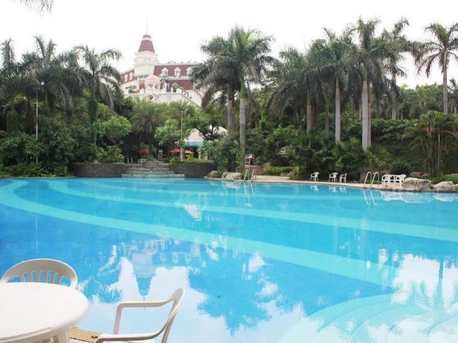 Clifford Golden Lake Hotel Foshan Eksteriør billede